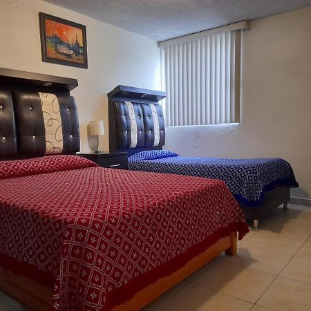 Departamento Completo Familias O Grupos Leilighet Toluca Eksteriør bilde